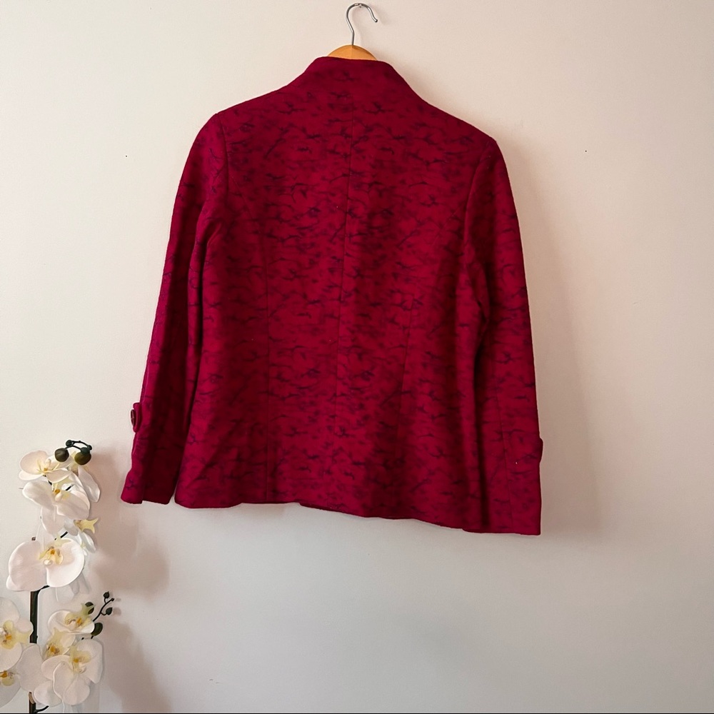Jacket - Picture 5 of 5